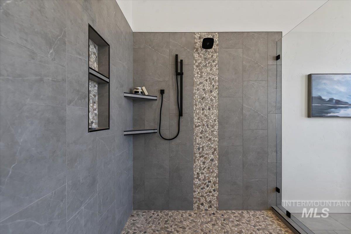 8049 Golden Hills Road Nampa, ID 83686 - Photo 15 of 38