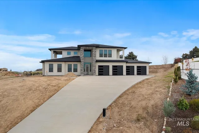 $1,495,000 | 8049 Golden Hills Road, Nampa, ID 83686