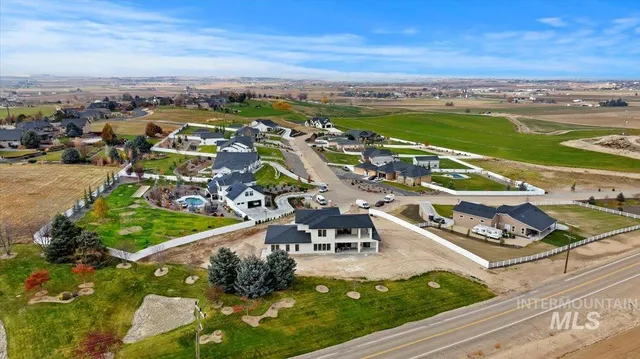 $1,495,000 | 8049 Golden Hills Road, Nampa, ID 83686