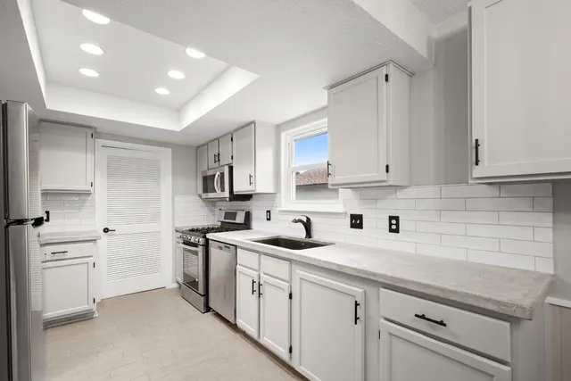 $345,000 | 211 Woodmont Drive, Georgetown, TX 78628