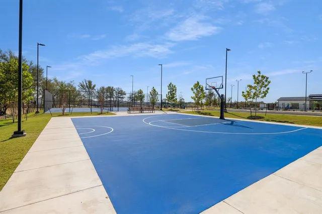 a view of a tennis court