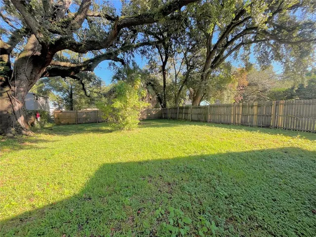 $950 | 1235 Cypress Street, Unit 1/2, Orlando, FL 32805