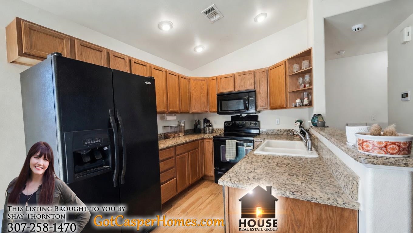 4941 Rimrock Drive Bar Nunn, WY 82601 - Photo 7 of 15