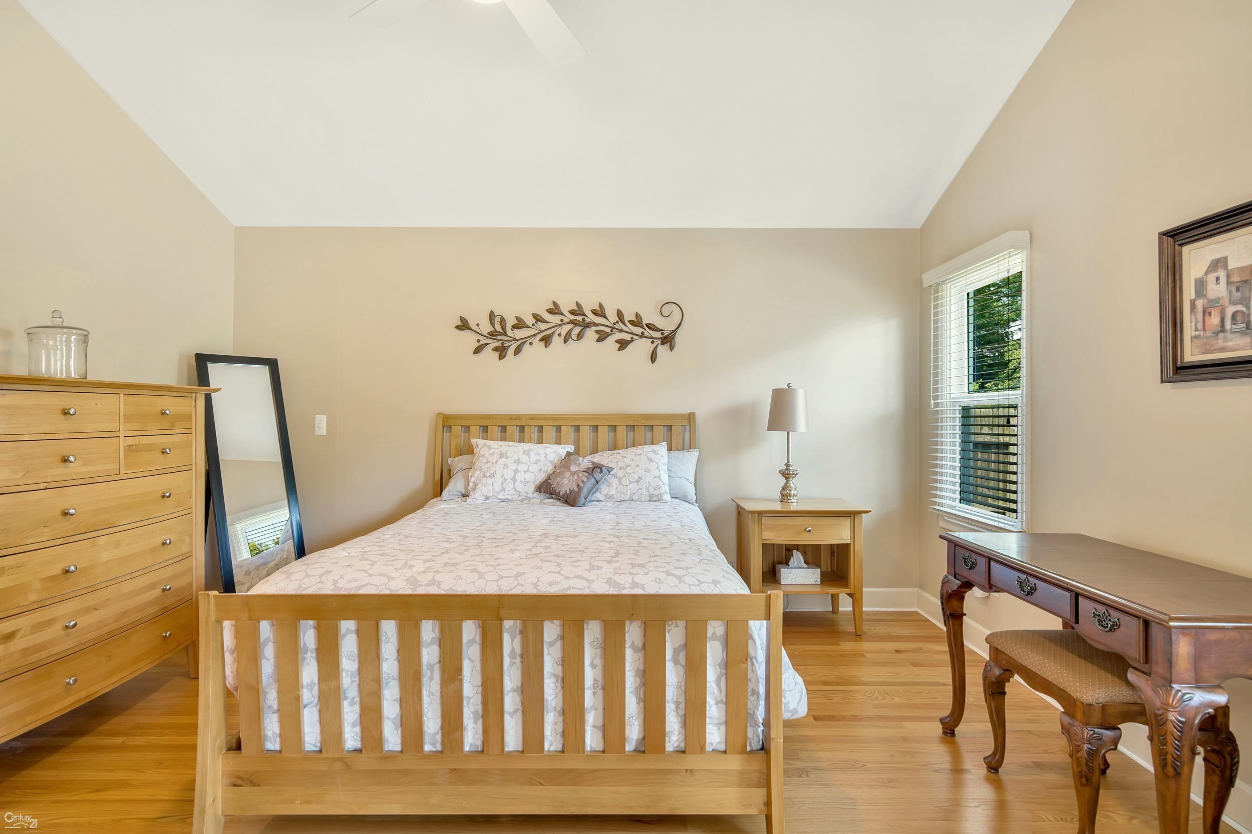 1038 Hawthorne Road Grosse Pointe Woods, MI 48236 - Photo 37 of 61