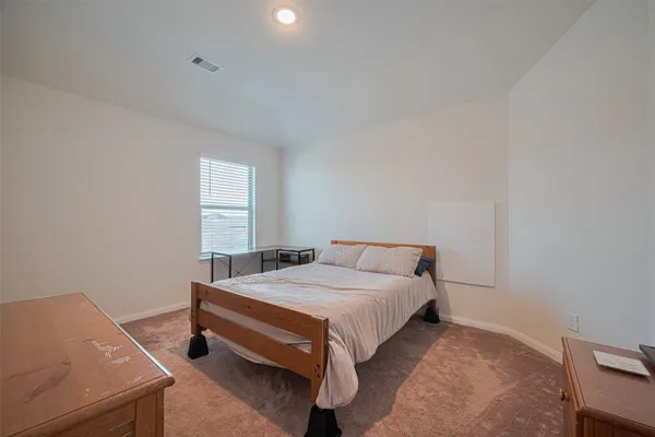 $2,500 | 308 Morning Dove Trail, Sealy, TX 77474