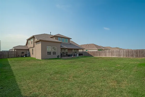 $2,500 | 308 Morning Dove Trail, Sealy, TX 77474