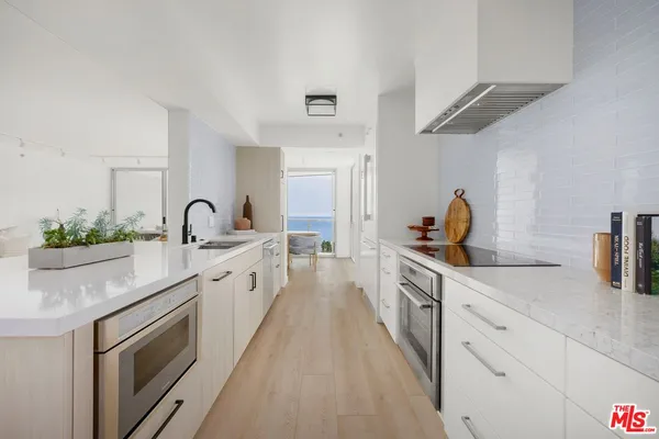 $16,500 | 201 Ocean Avenue, Unit 509P, Santa Monica, CA 90402