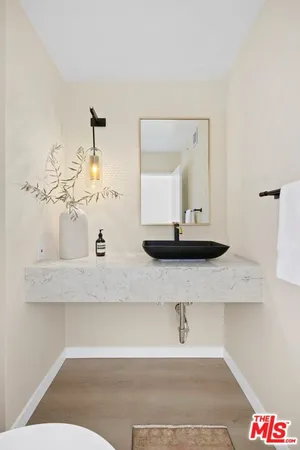 $16,500 | 201 Ocean Avenue, Unit 509P, Santa Monica, CA 90402
