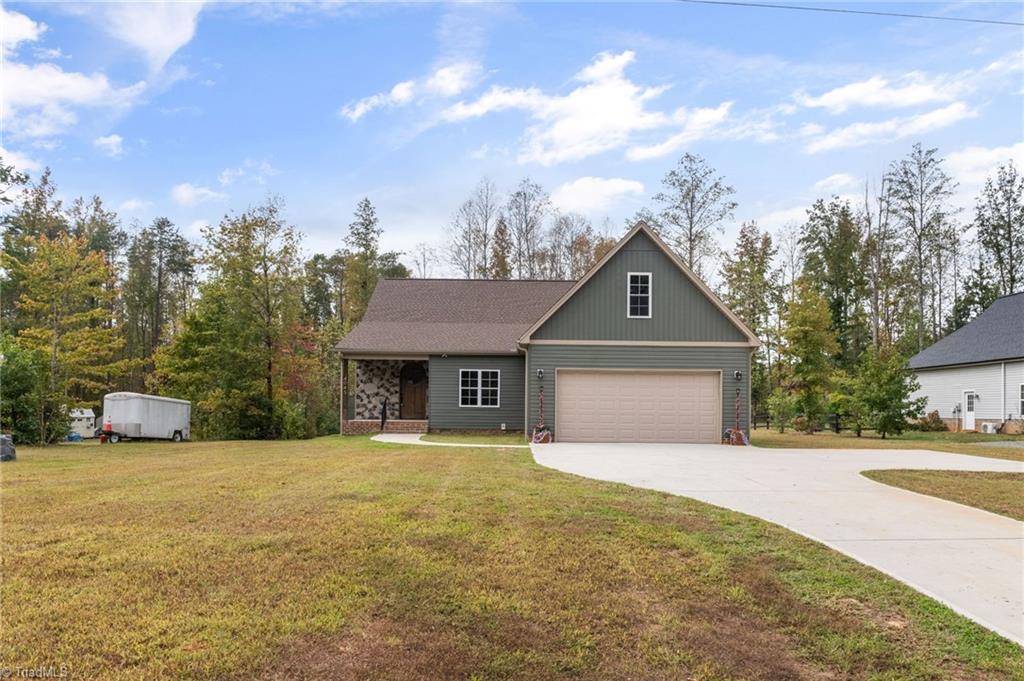 4045 Clapp Mill Road Burlington, NC 27215 - Photo 13 of 42