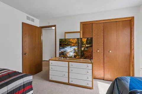 $465,000 | 17088 Hamilton Drive, Lakeville, MN 55044