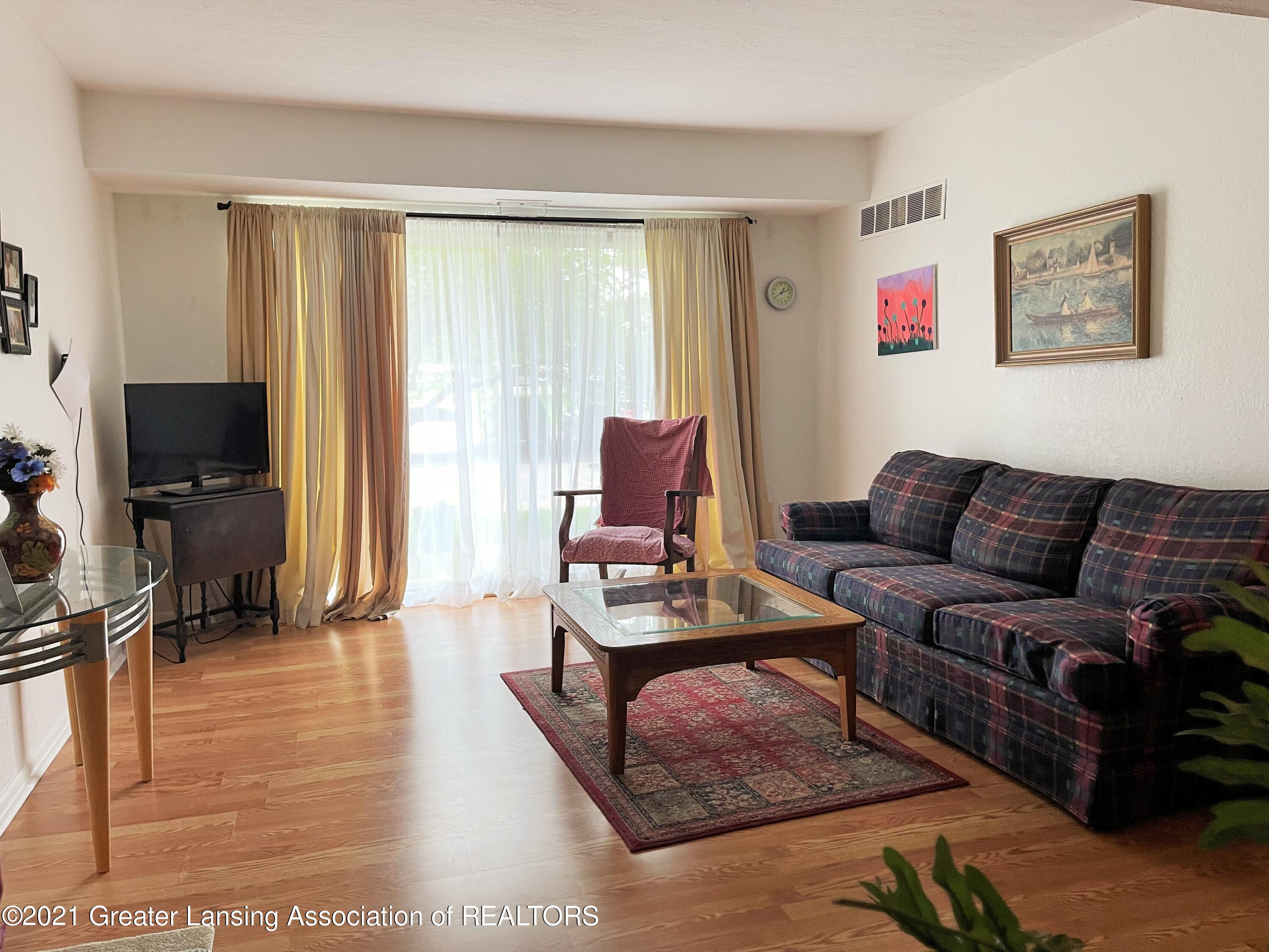 1715 Maple Ridge Road, Unit 40 Haslett, MI 48840 - Photo 2 of 20 2021-07-11 13.12.13