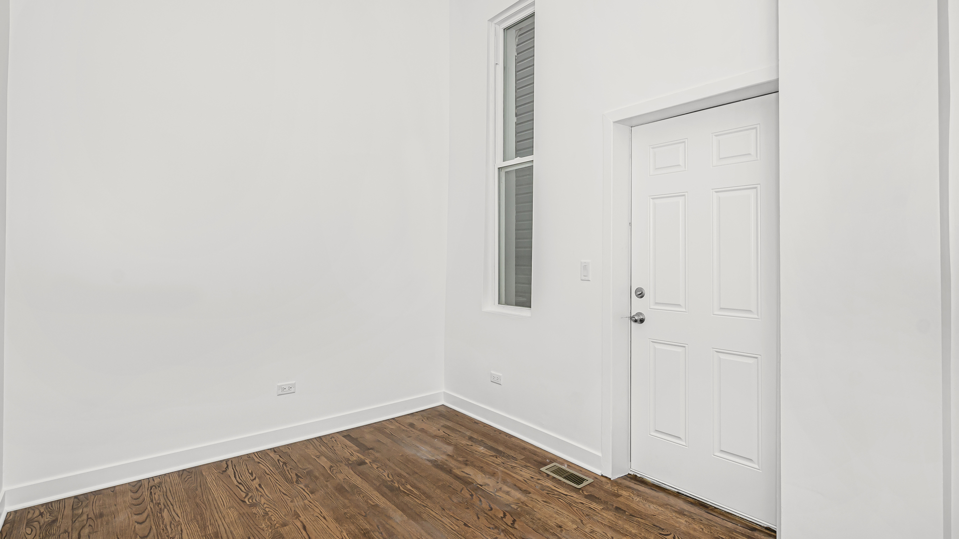 1925 South Racine Avenue, Unit 1F Chicago, IL 60608 - Photo 14 of 16 a view of small space