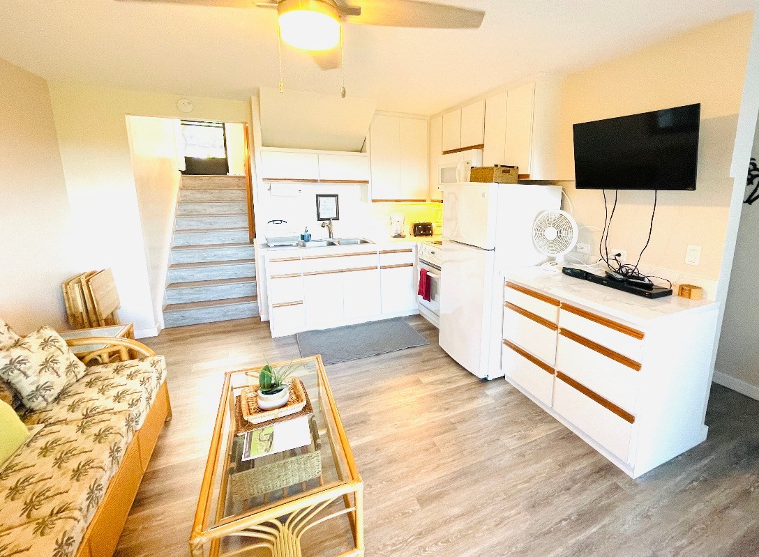 95-788 Ninole Loop Road, Unit 13 Naalehu, HI 96772 - Photo 3 of 18 Gallery Image 3