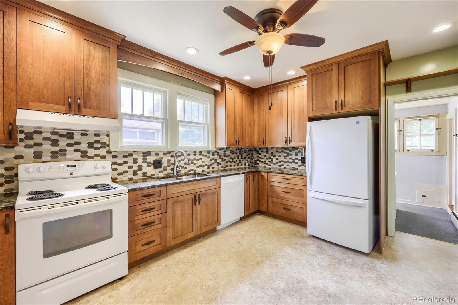 3767 Raleigh Street Denver, CO 80212 - Photo 10 of 32