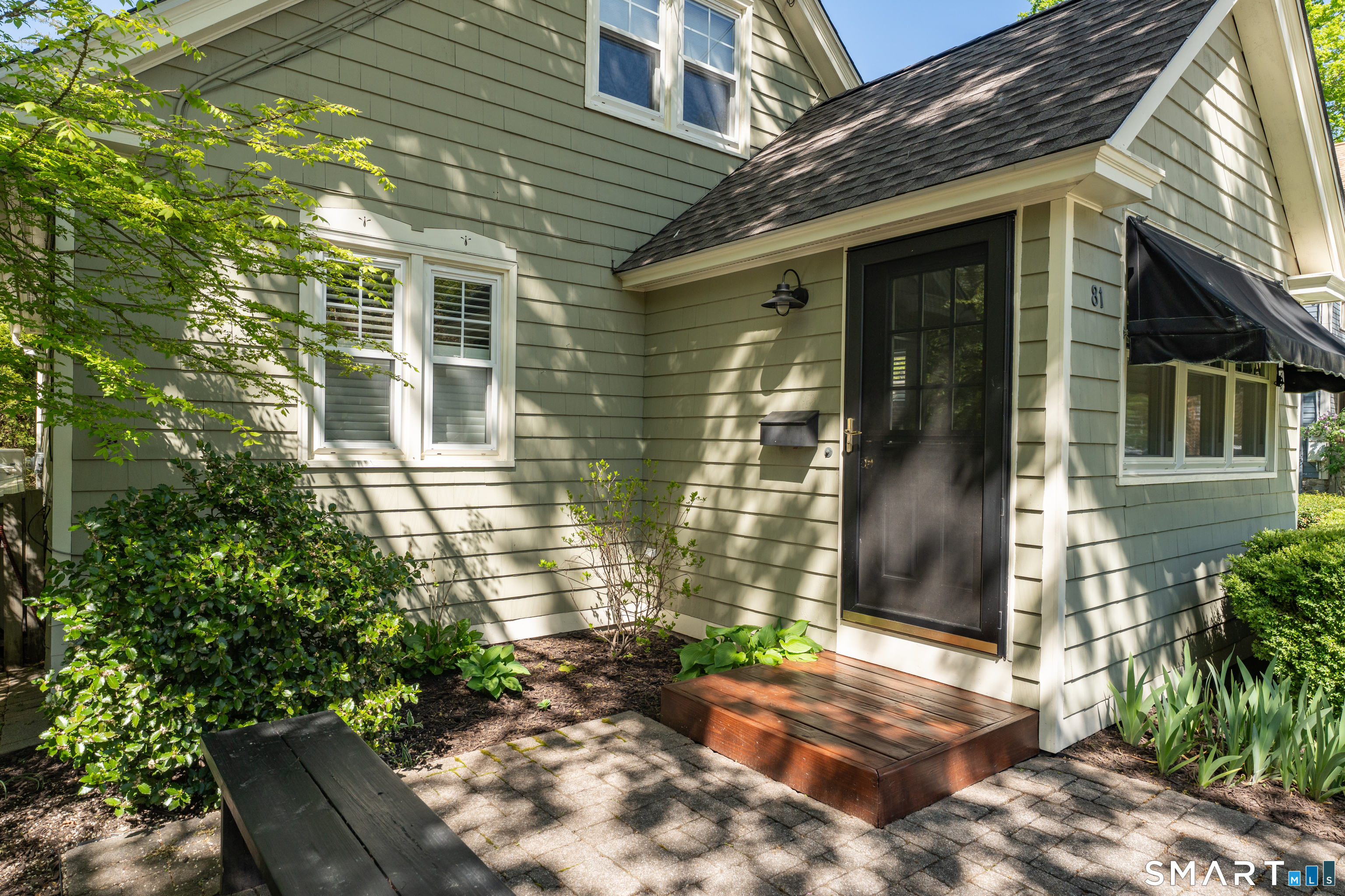 81 Main Street Chester, CT 06412 - Photo 3 of 39