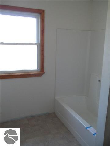 2275 Valley Road Mancelona, MI 49659 - Photo 16 of 25 1739132-15.JPG