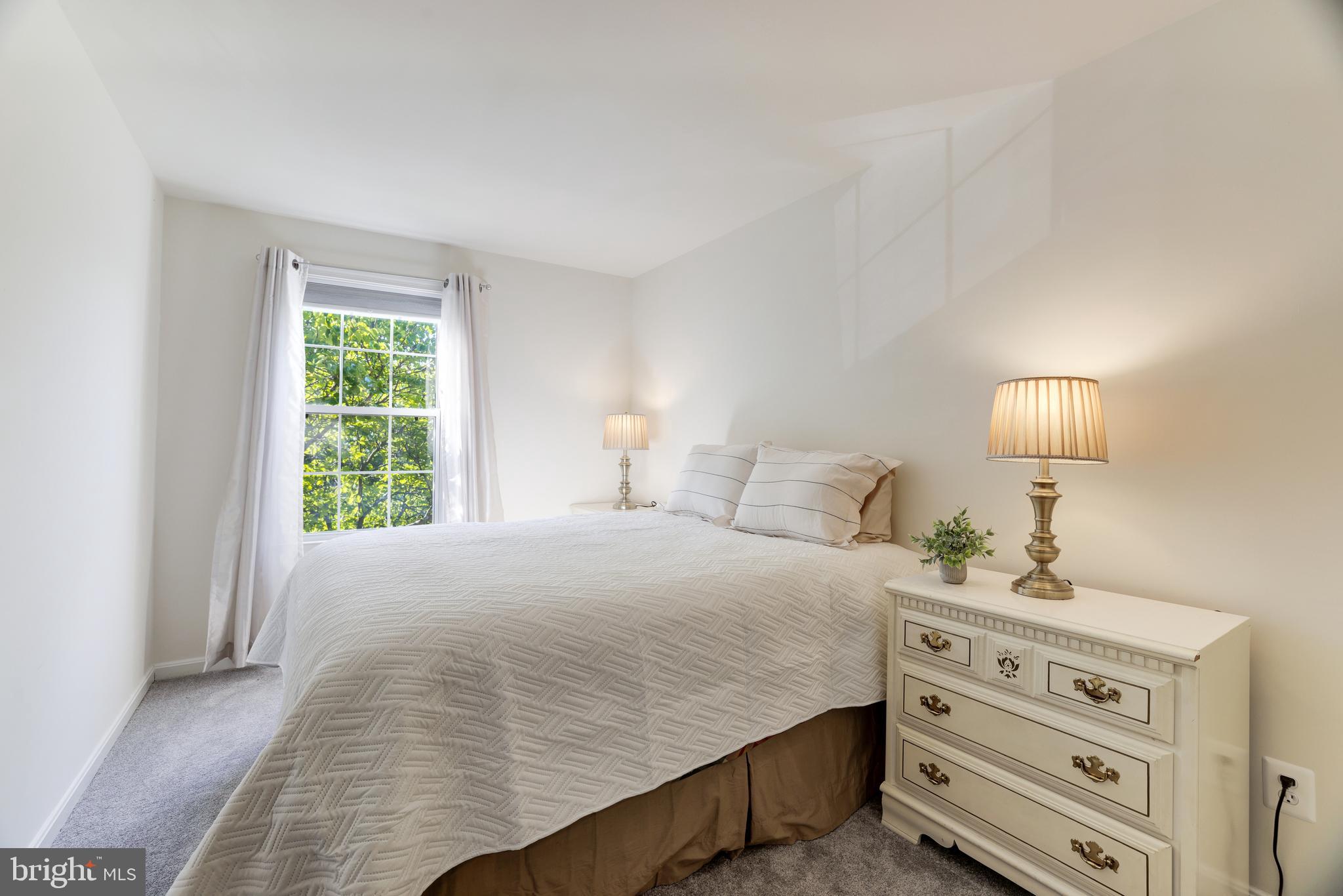 21018 Coach House Square Ashburn, VA 20147 - Photo 25 of 39