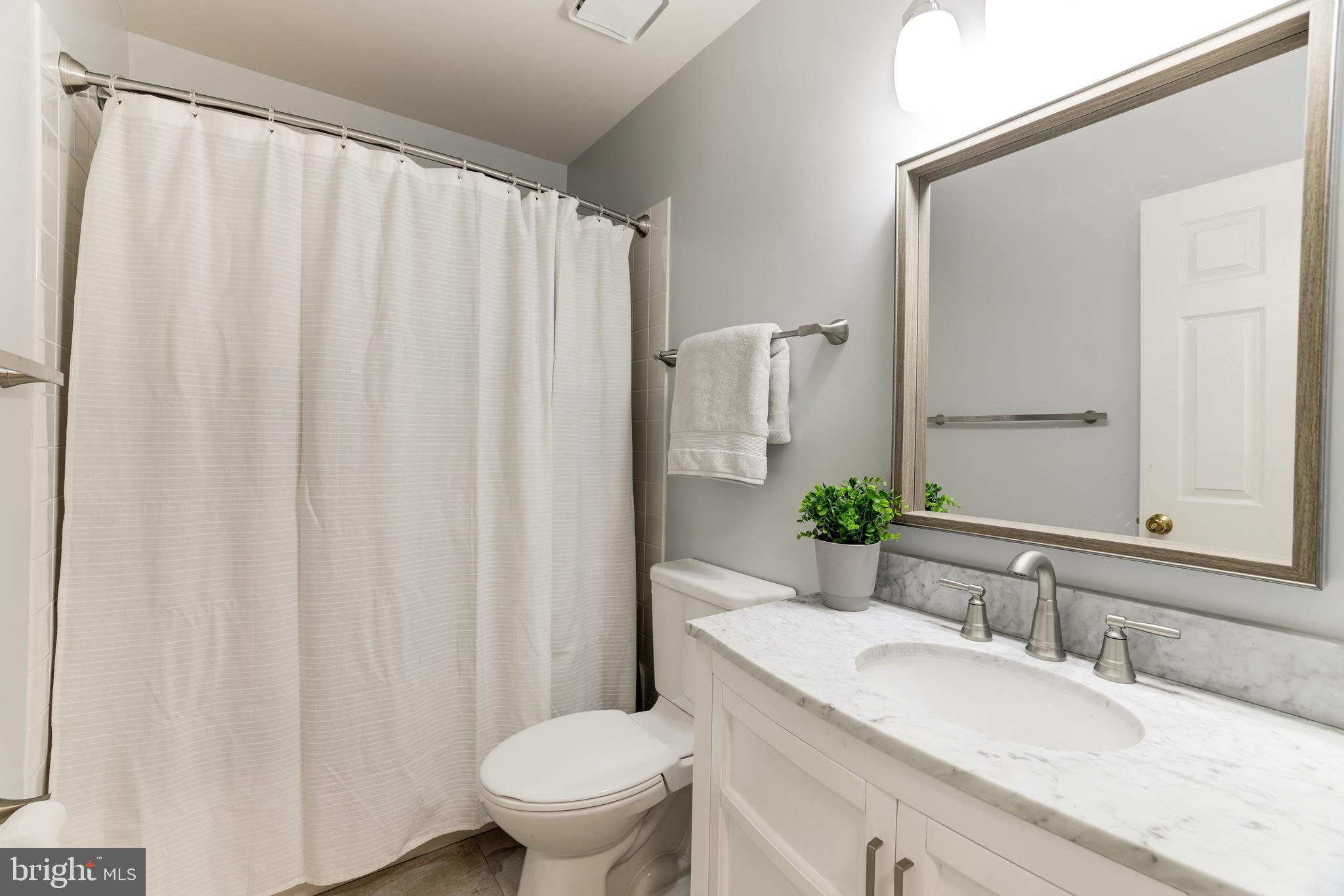 21018 Coach House Square Ashburn, VA 20147 - Photo 26 of 39