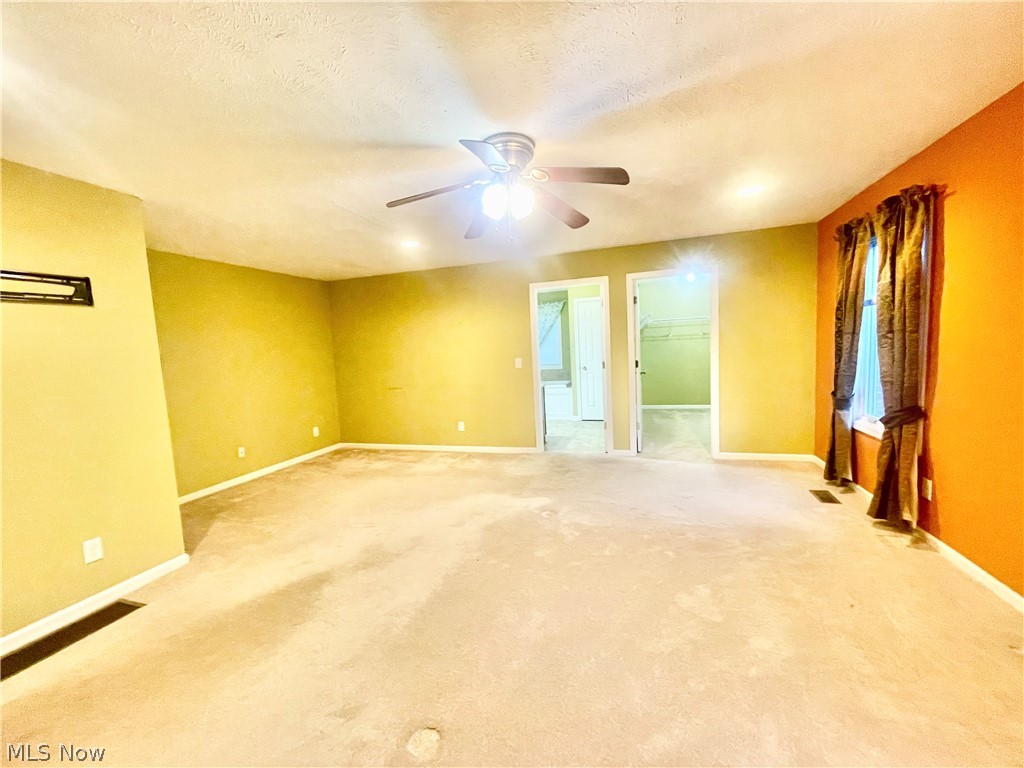 4599 Lander Road Chagrin Falls, OH 44022 - Photo 5 of 31 Gallery Image 5