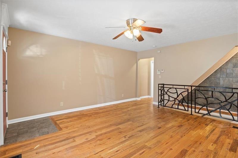 39 Welsh Way Pittsburgh, PA 15203 - Photo 5 of 22
