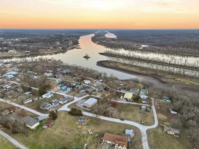 $234,900 | 29460 Huse Street, Warsaw, MO 65355