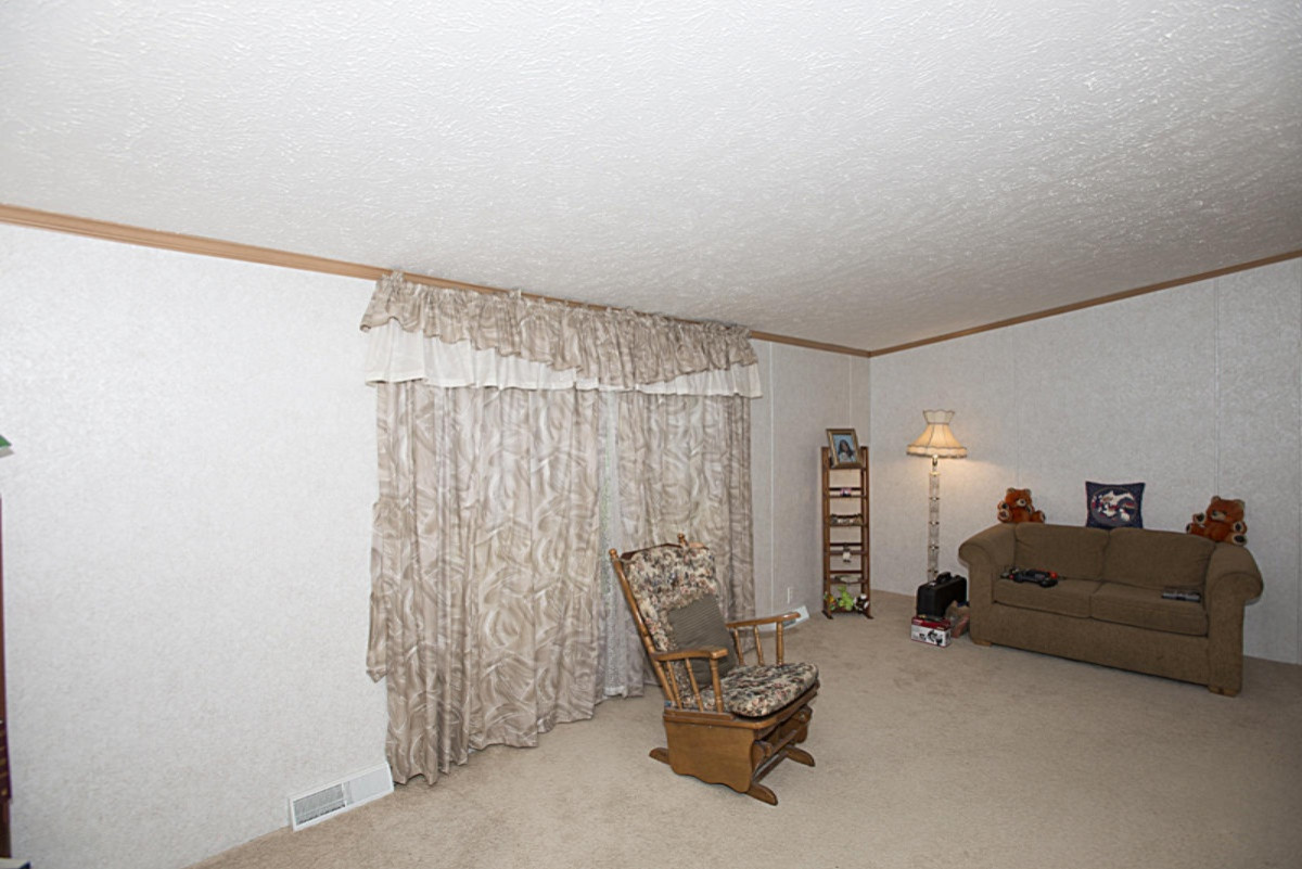5361 West Baseline Road Plainwell, MI 49080 - Photo 7 of 33 Baseline-11