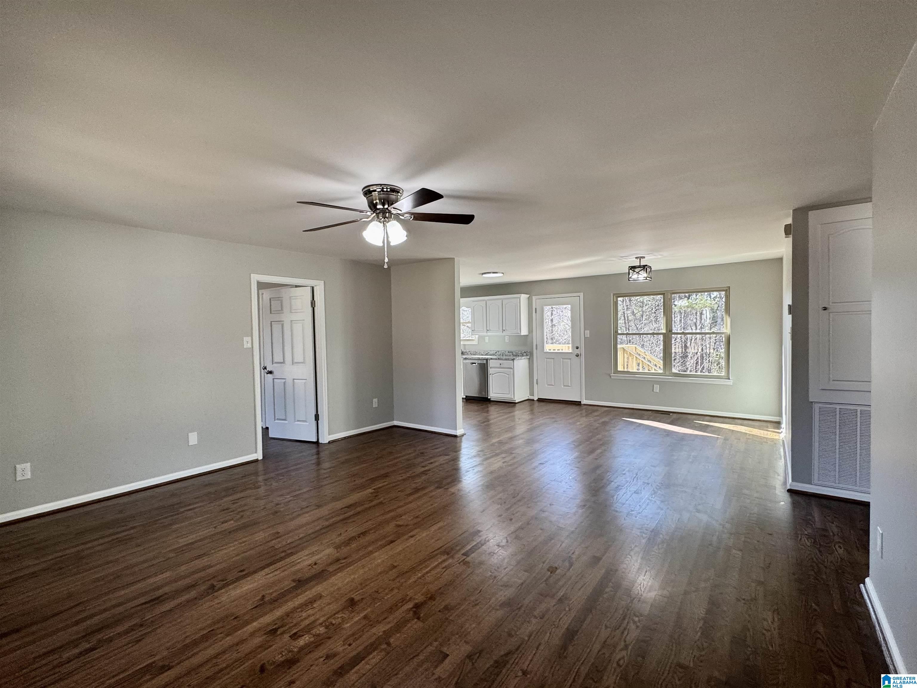 380 White Springs Road Warrior, AL 35180 - Photo 19 of 53
