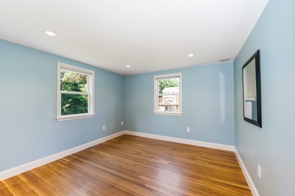 33 William Road Billerica, MA 01821 - Photo 13 of 30 Gallery Image 13