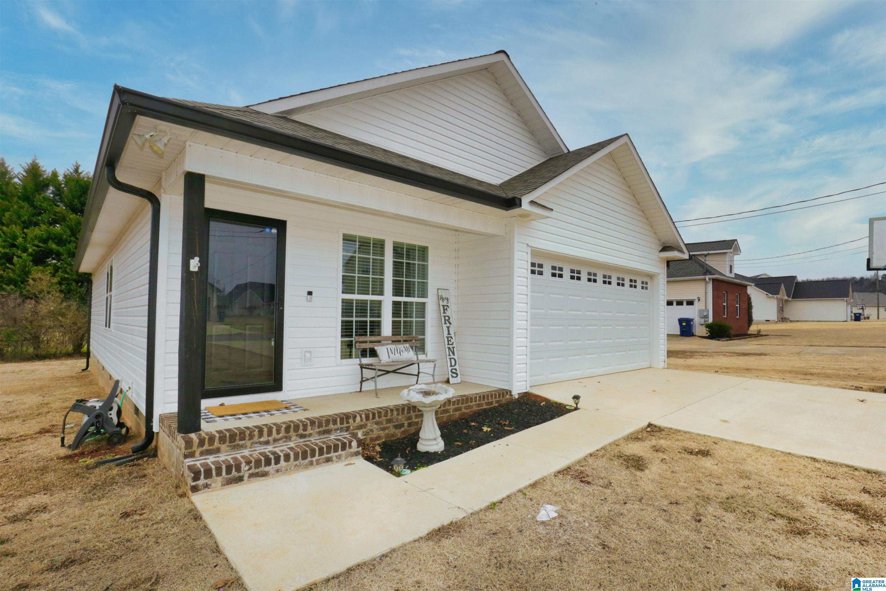 256 Hawk Pass Anniston, AL 36207 - Photo 1 of 29