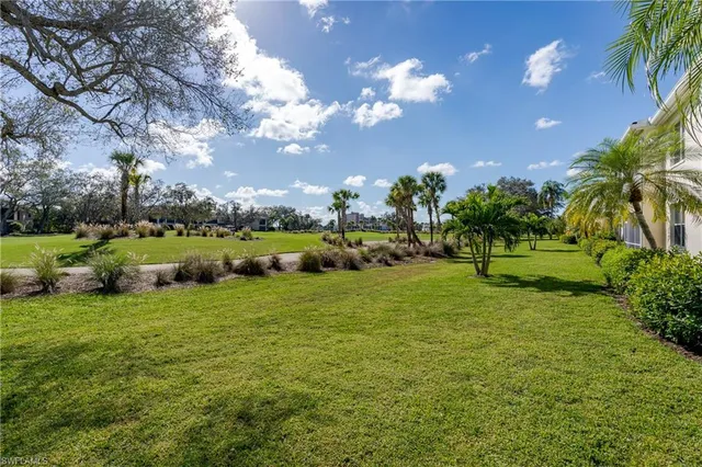 $599,000 | 640 Lalique Circle, Unit 405, Naples, FL 34119