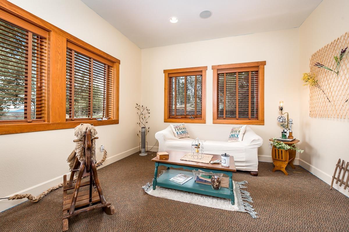6471 Cooper's Hawk Road Klamath Falls, OR 97601 - Photo 15 of 25 Additional Photo