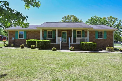 $299,900 | 108 Oakland Court, White House, TN 37188