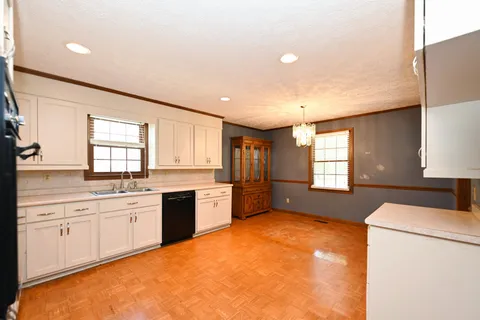 $299,900 | 108 Oakland Court, White House, TN 37188