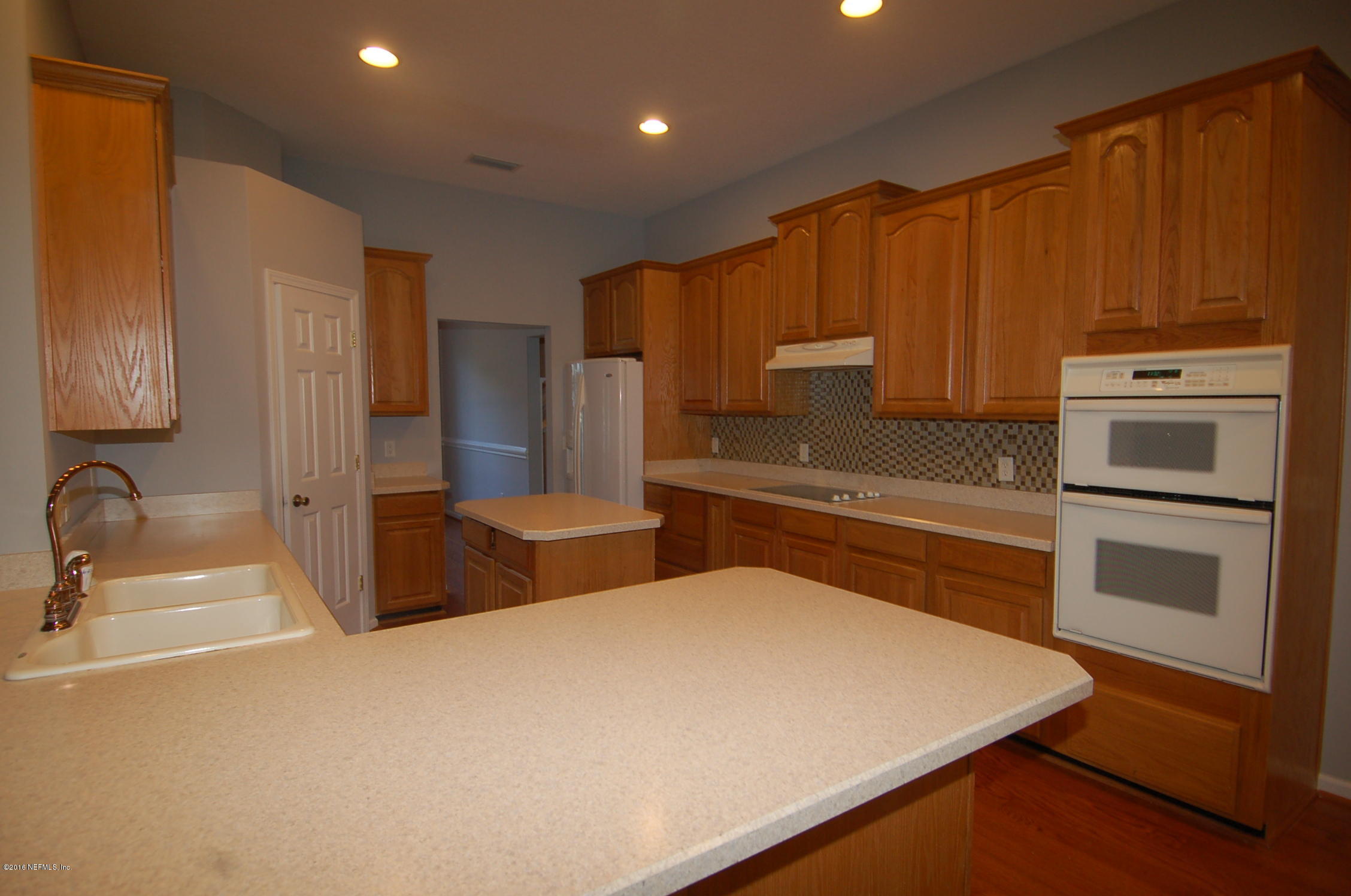 15695 Tison Road Jacksonville, FL 32218 - Photo 15 of 47 14 Kitchen