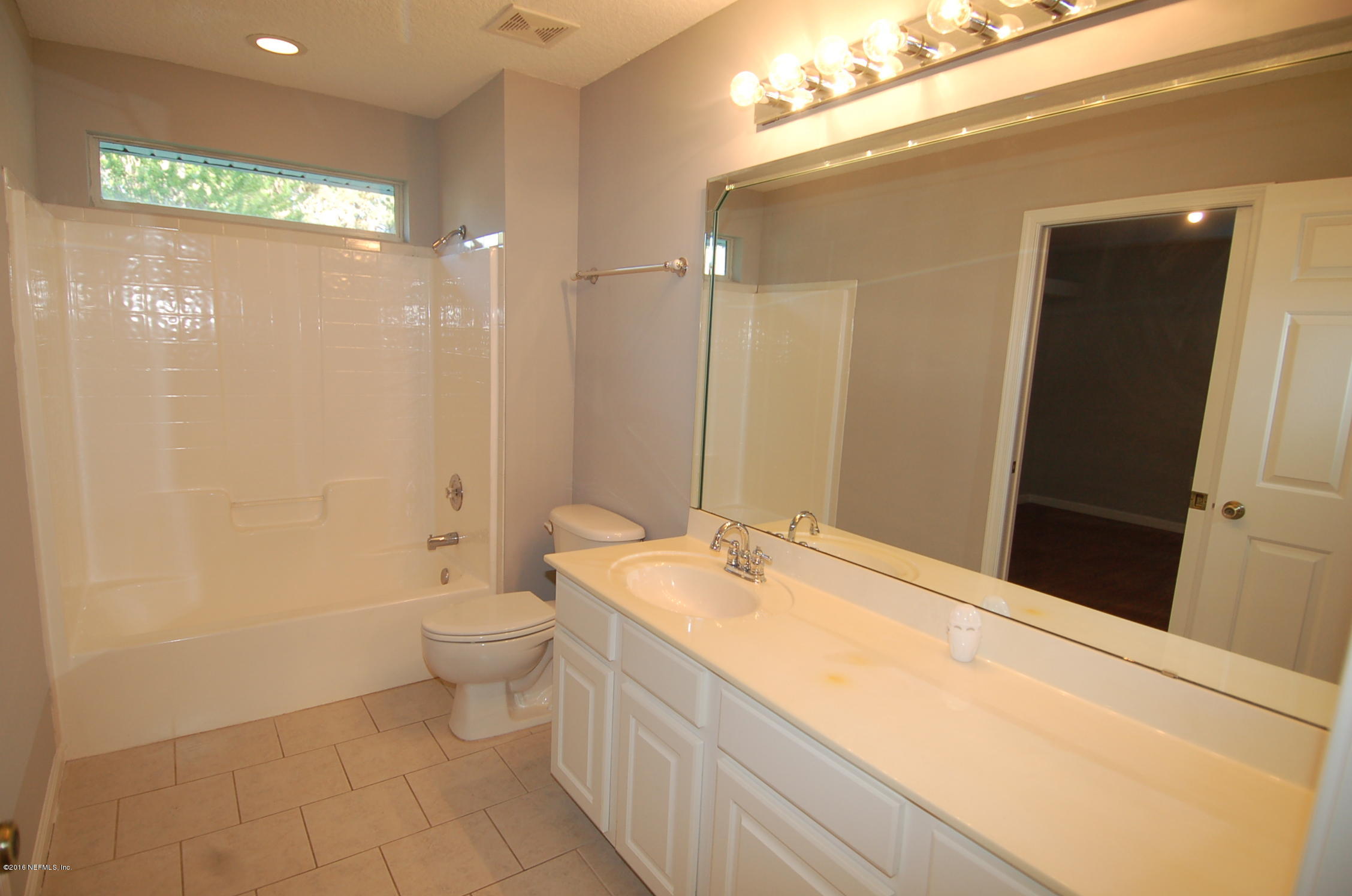 15695 Tison Road Jacksonville, FL 32218 - Photo 21 of 47 20 Bathroom 2