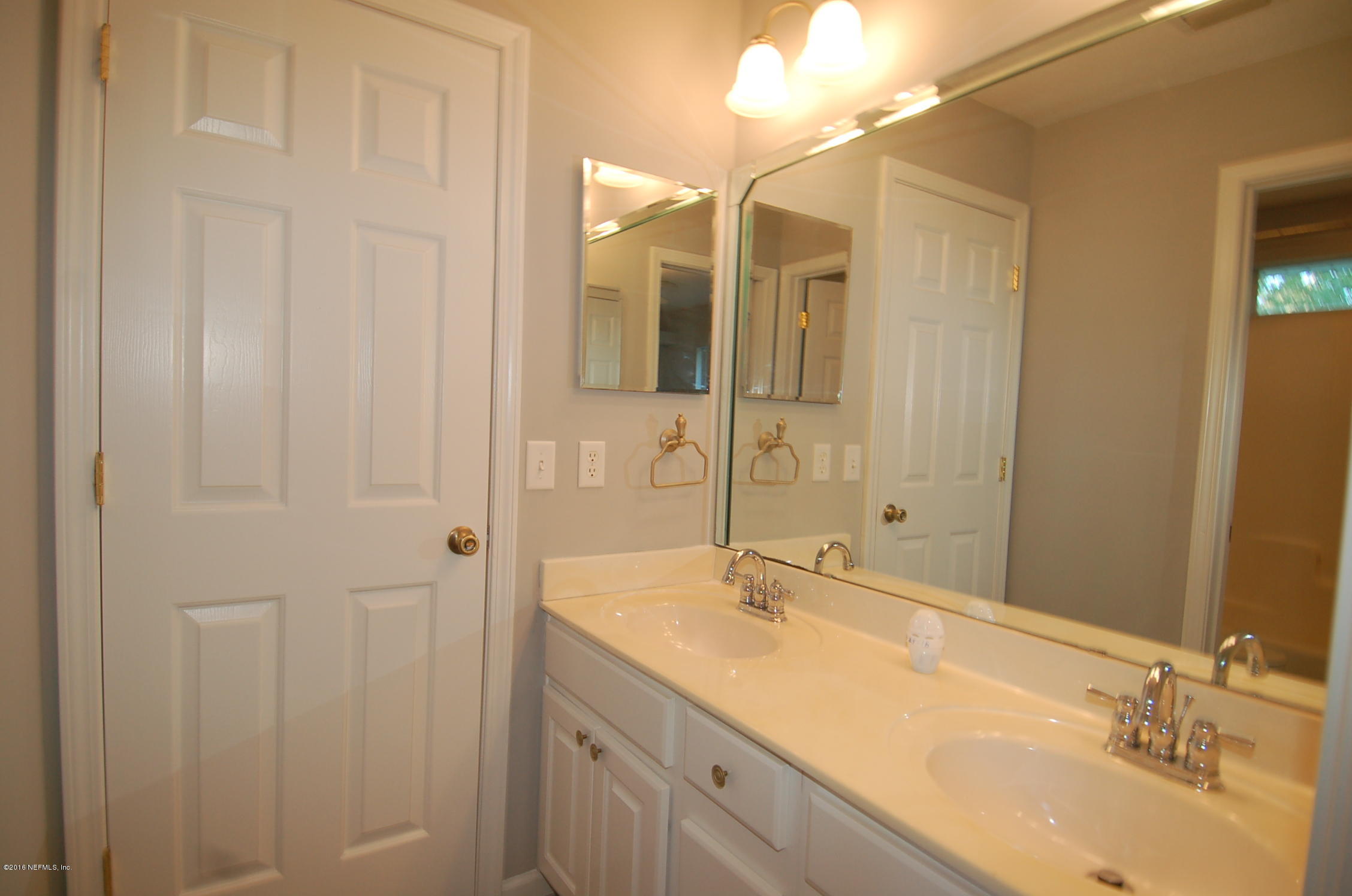 15695 Tison Road Jacksonville, FL 32218 - Photo 25 of 47 24 Bathroom 3