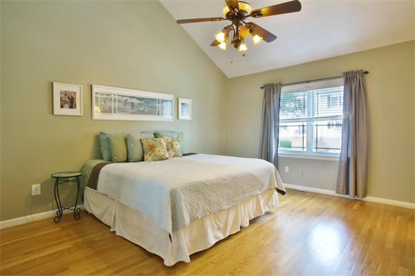 21 Garden Road Stoneham, MA 02180 - Photo 6 of 10 Gallery Image 6
