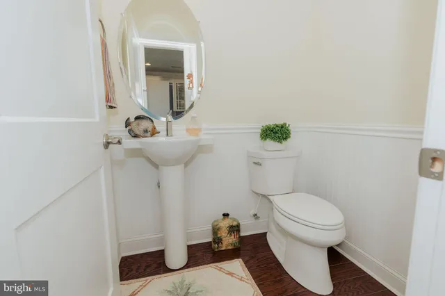 $800,000 | 634 West End Walk, Media, PA 19063