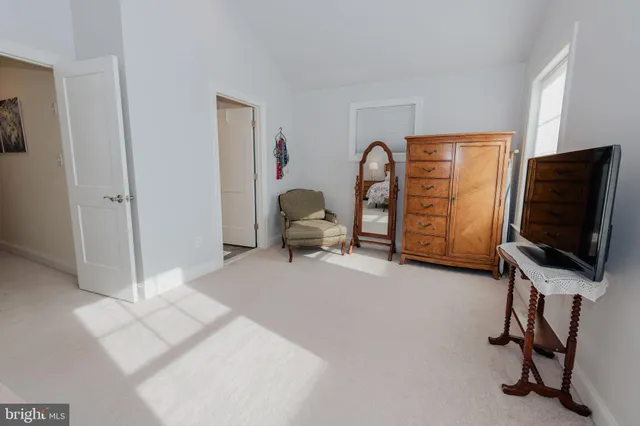 $800,000 | 634 West End Walk, Media, PA 19063