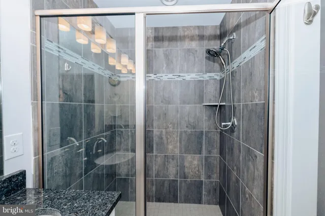 $800,000 | 634 West End Walk, Media, PA 19063