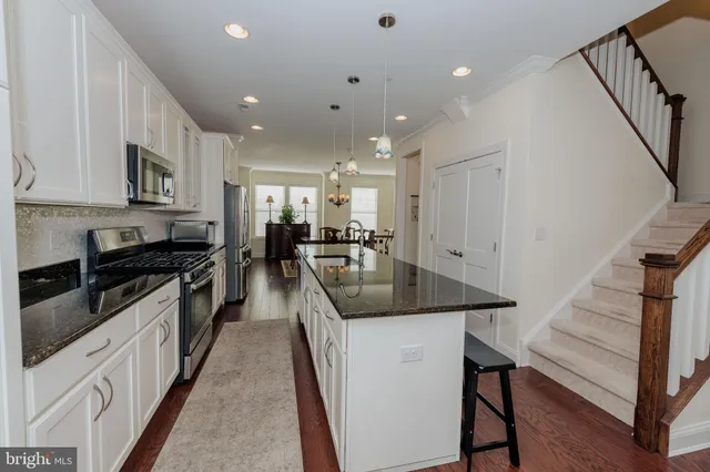 $800,000 | 634 West End Walk, Media, PA 19063