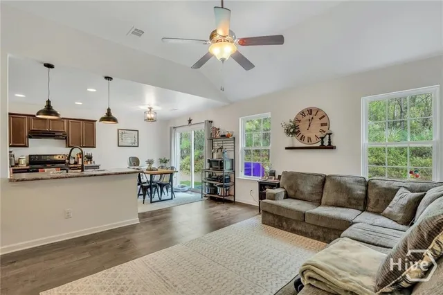 $279,900 | 126 Knotty Pine Circle, Springfield, GA 31329