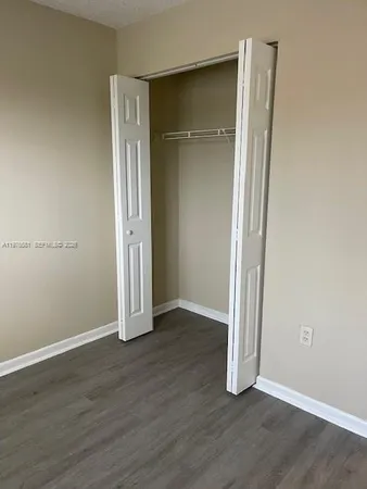 $2,500 | 1733 Village Boulevard, Unit 111, West Palm Beach, FL 33409