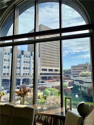 $3,695 | 520 Seneca Street, Unit 304, Utica, NY 13502