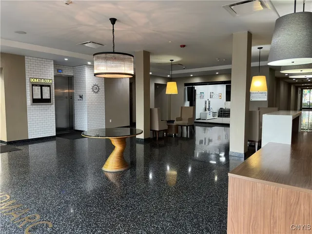 $3,695 | 520 Seneca Street, Unit 304, Utica, NY 13502