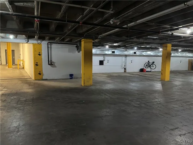 $3,695 | 520 Seneca Street, Unit 304, Utica, NY 13502