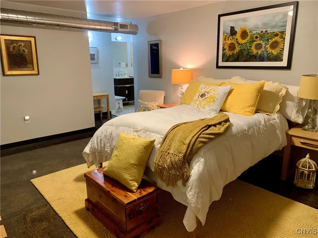 $3,695 | 520 Seneca Street, Unit 304, Utica, NY 13502