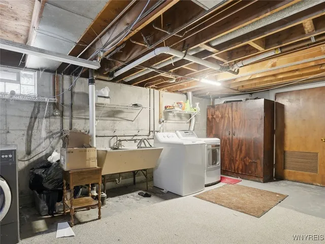 $315,000 | 66 South Bellevue Avenue, Cheektowaga, NY 14043