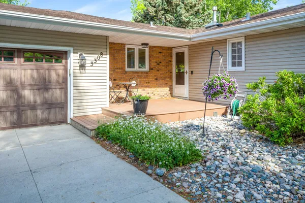 $485,000 | 3308 Elm Street North, Fargo, ND 58102