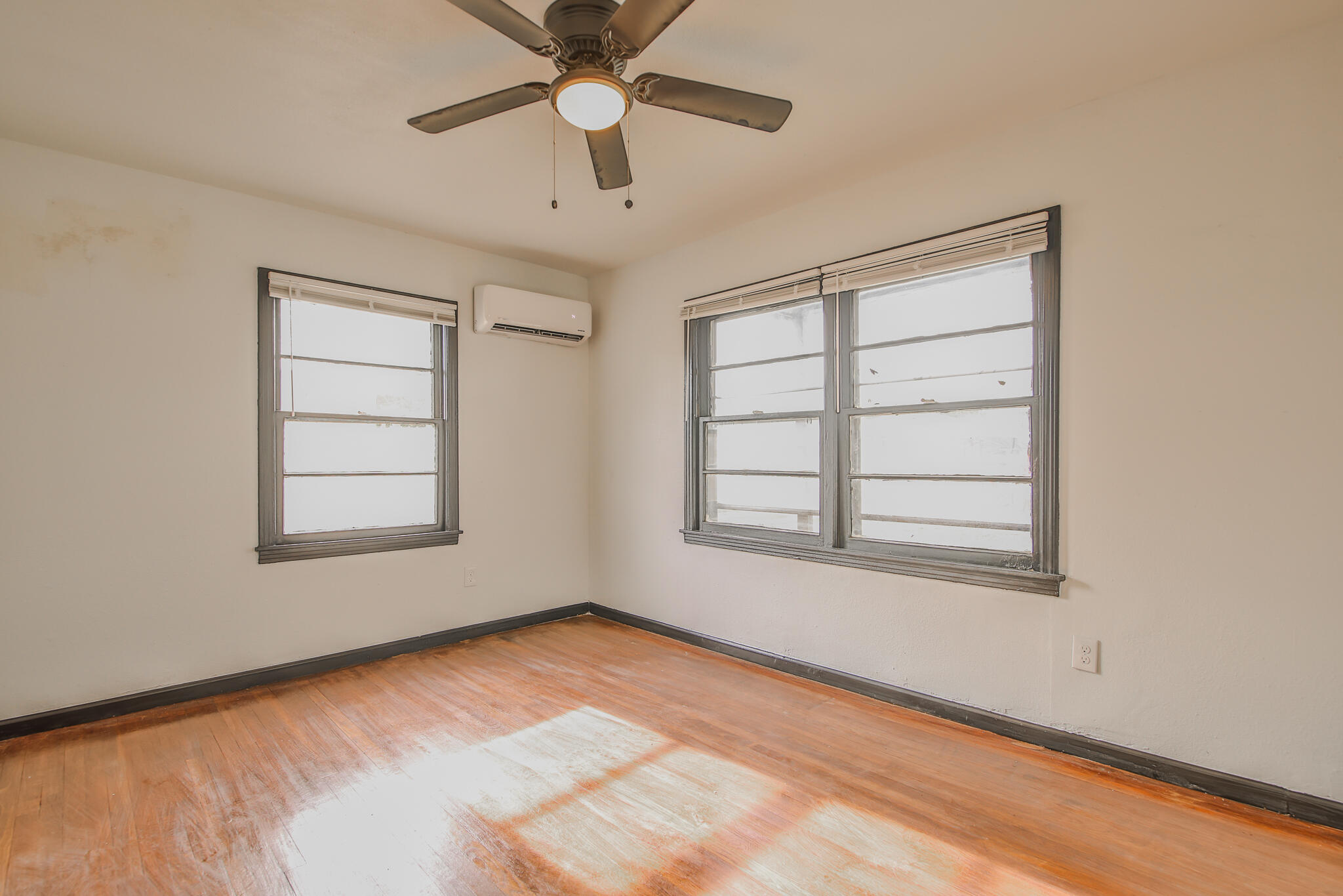 2014 60th Street Lubbock, TX 79412 - Photo 19 of 20 Haleydphotography-17